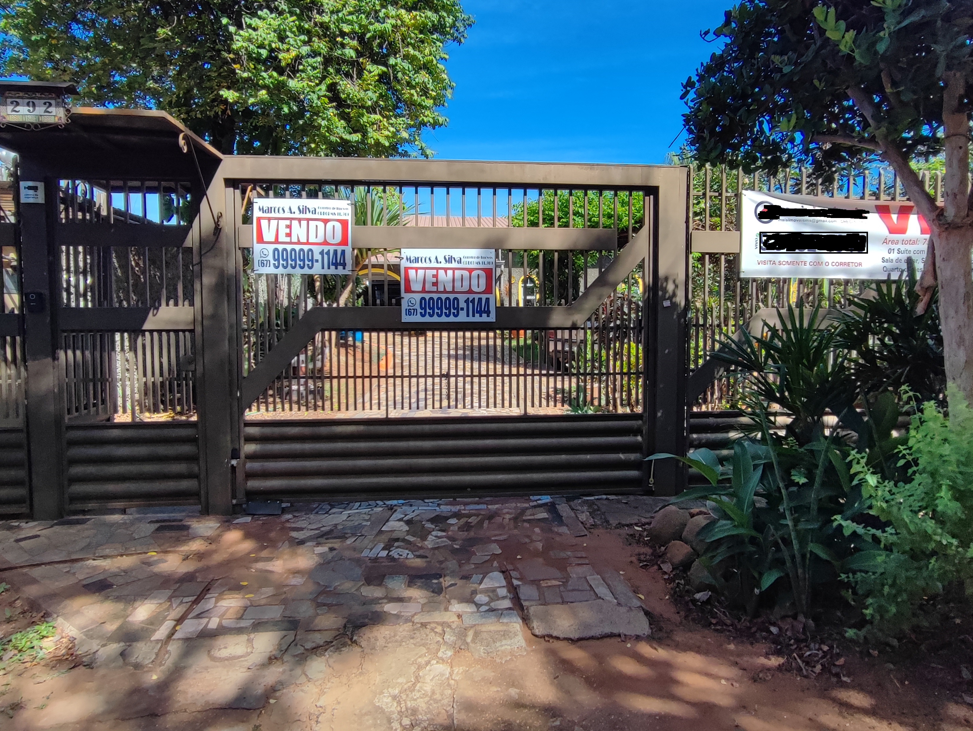 Imagem Casa com 2 Quartos à Venda, 222 m² em Vila Taveirópolis - Campo Grande
