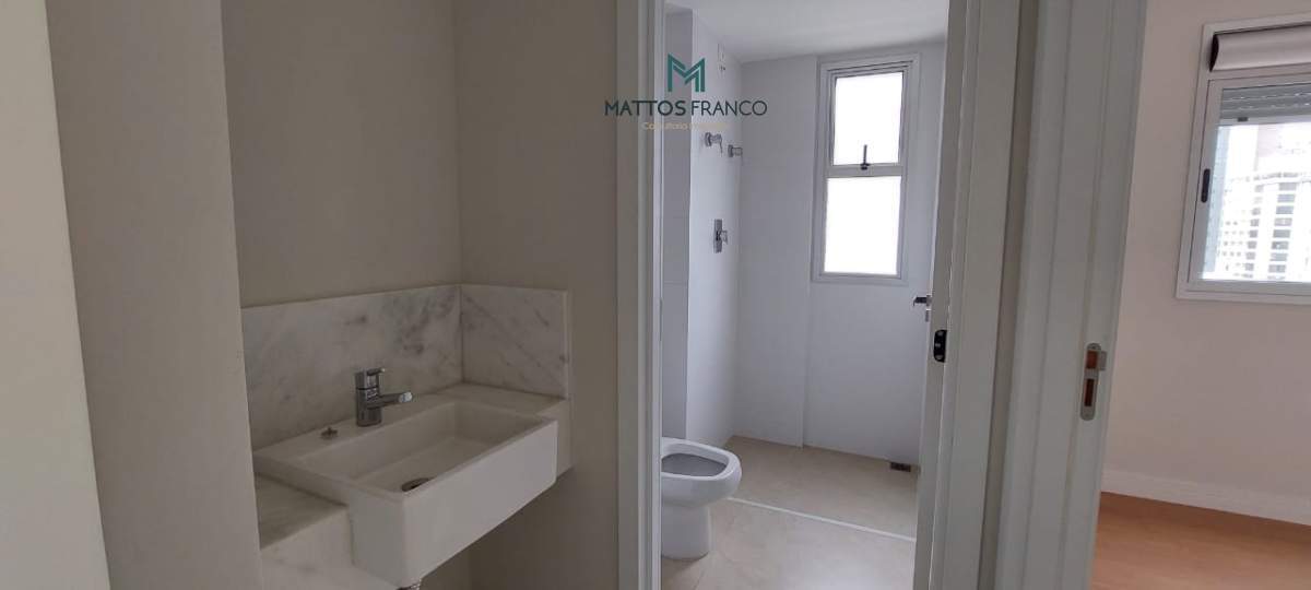 Imagem Apartamento com 2 Quartos à Venda, 67 m²em Lourdes - Belo Horizonte