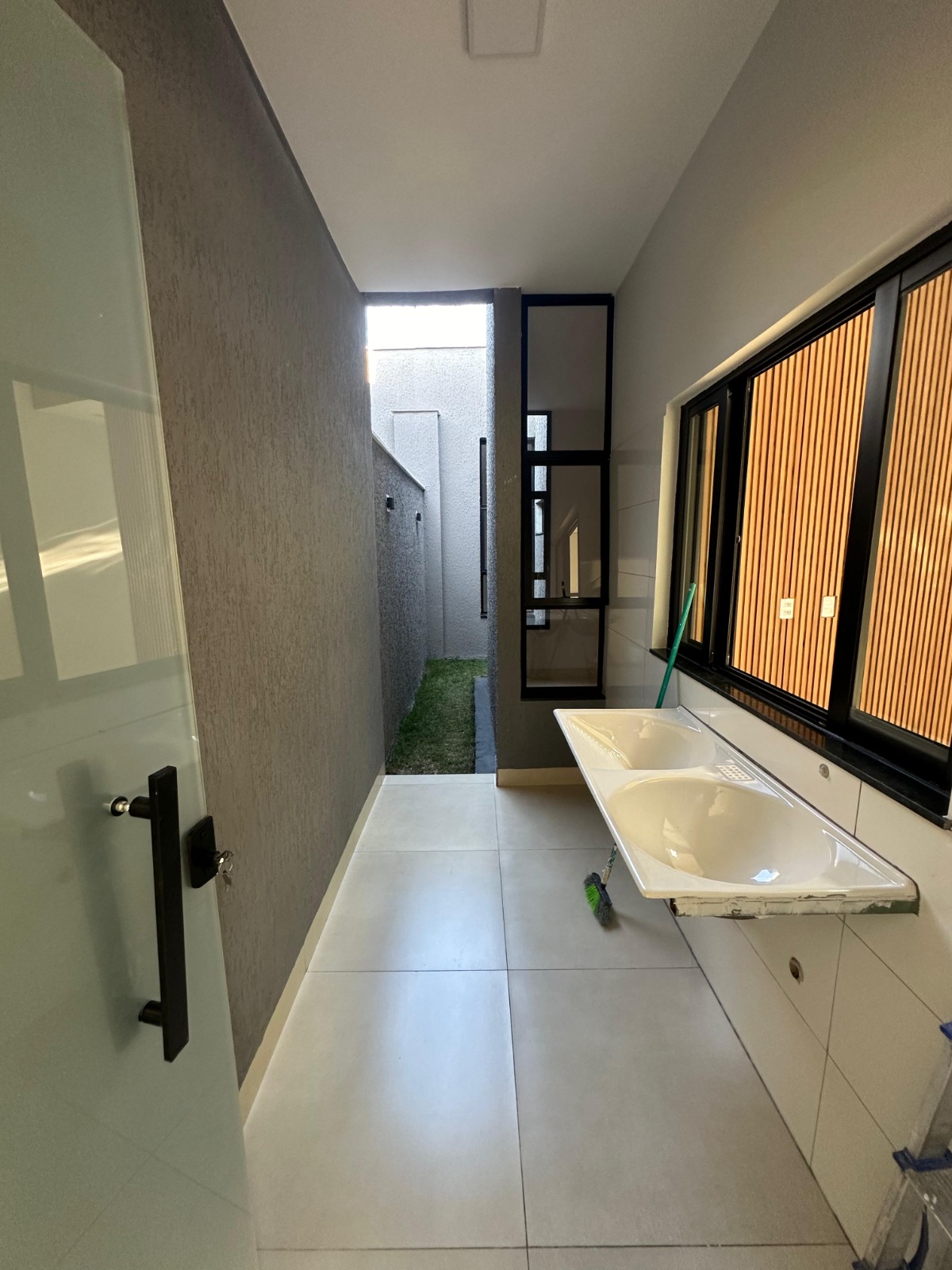 Imagem Casa com 3 Quartos à Venda, 110 m²em Residencial Recanto das Emas - Goiânia