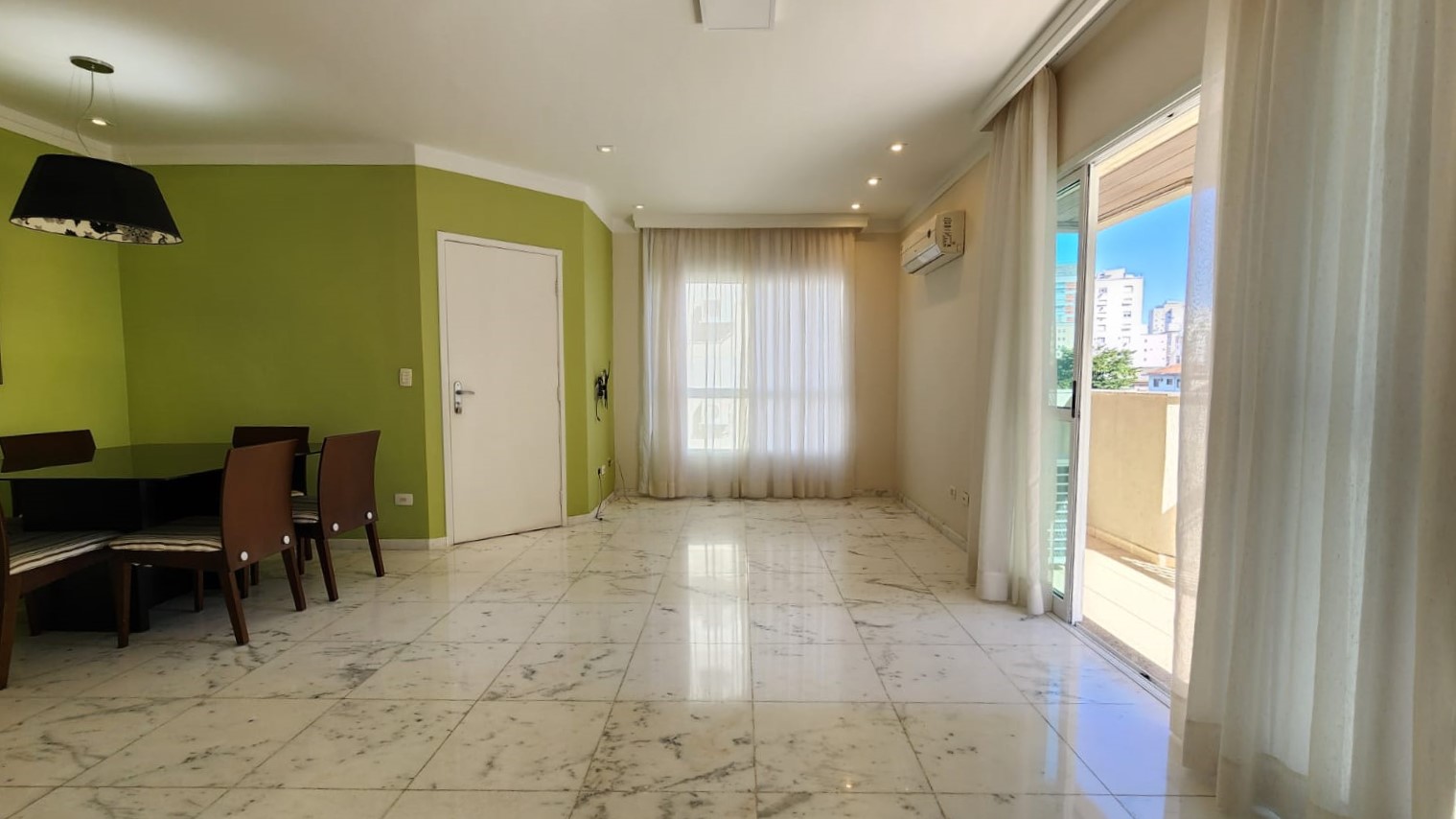 Imagem Apartamento com 3 Quartos para Alugar, 160 m²em Boqueirão - Santos Imagem Apartamento com 3 Quartos para Alugar, 160 m²em Boqueirão - Santos