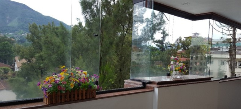 Imagem Apartamento com 2 Quartos à Venda,  em Alto - Teresópolis