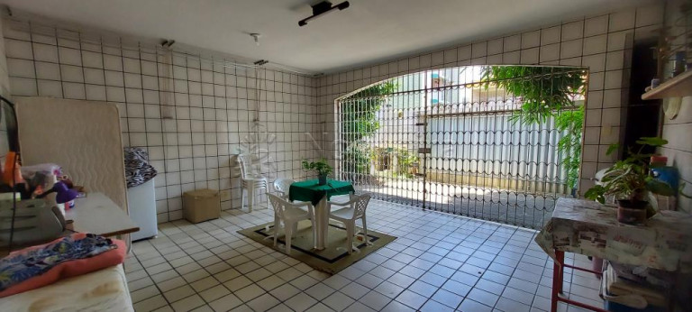 Imagem Casa com 3 Quartos à Venda, 200 m² em Boa Viagem - Recife Imagem Casa com 3 Quartos à Venda, 200 m² em Boa Viagem - Recife