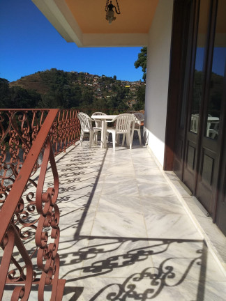 Imagem Casa com 3 Quartos à Venda, 250 m² em Barra do Imbuí - Teresópolis