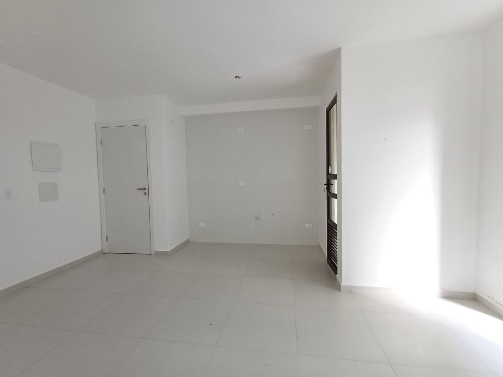 Imagem Apartamento com 2 Quartos à Venda, 48 m²em Balneário Caiobá - Matinhos