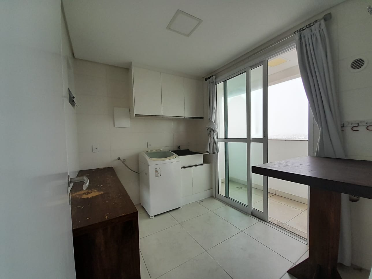 Imagem Apartamento com 3 Quartos à Venda, 133 m²em Centro - Navegantes 