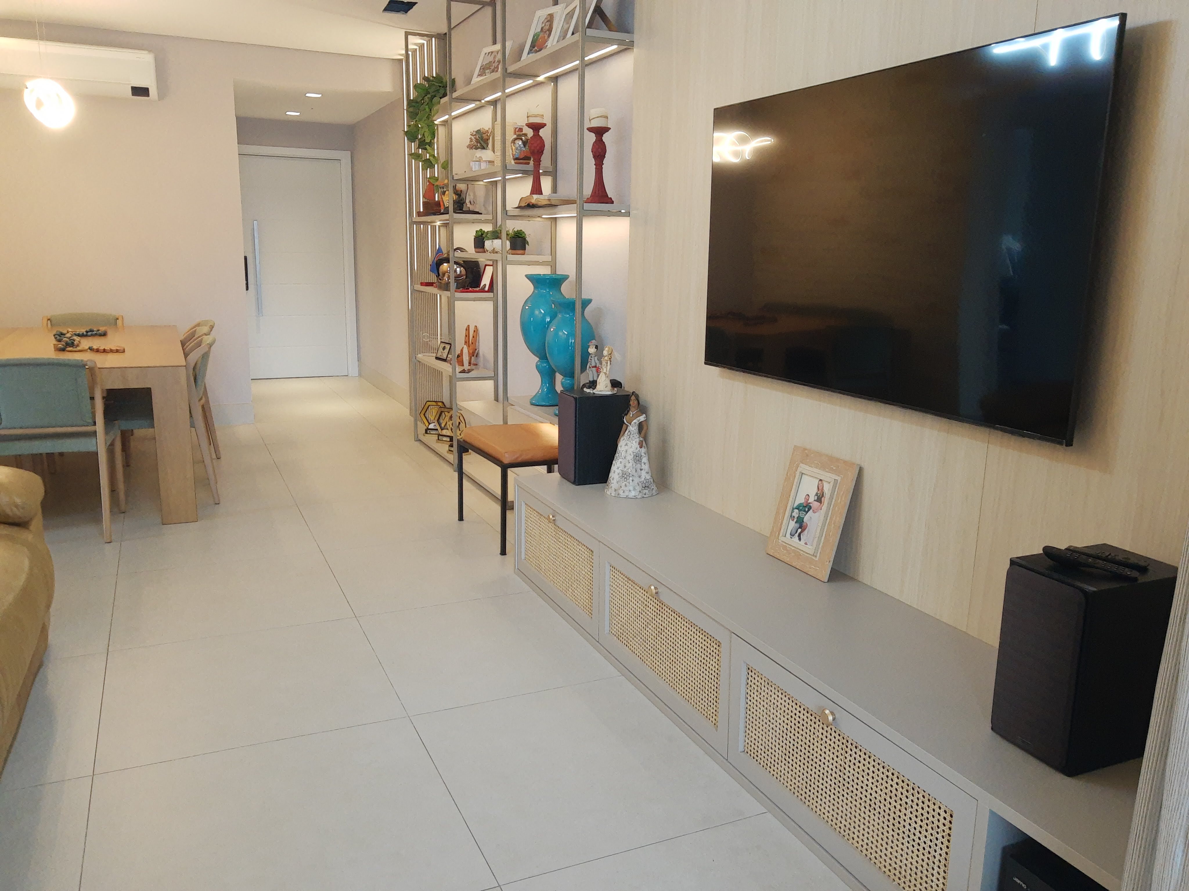 Imagem Apartamento com 3 Quartos à Venda, 132 m² em Pompéia - Santos