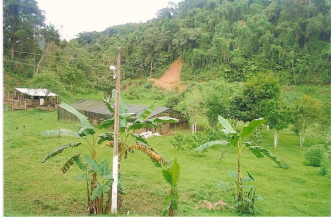 Imagem Terreno à Venda, 726.000 m² em Jardim Mirna - Taboão da Serra