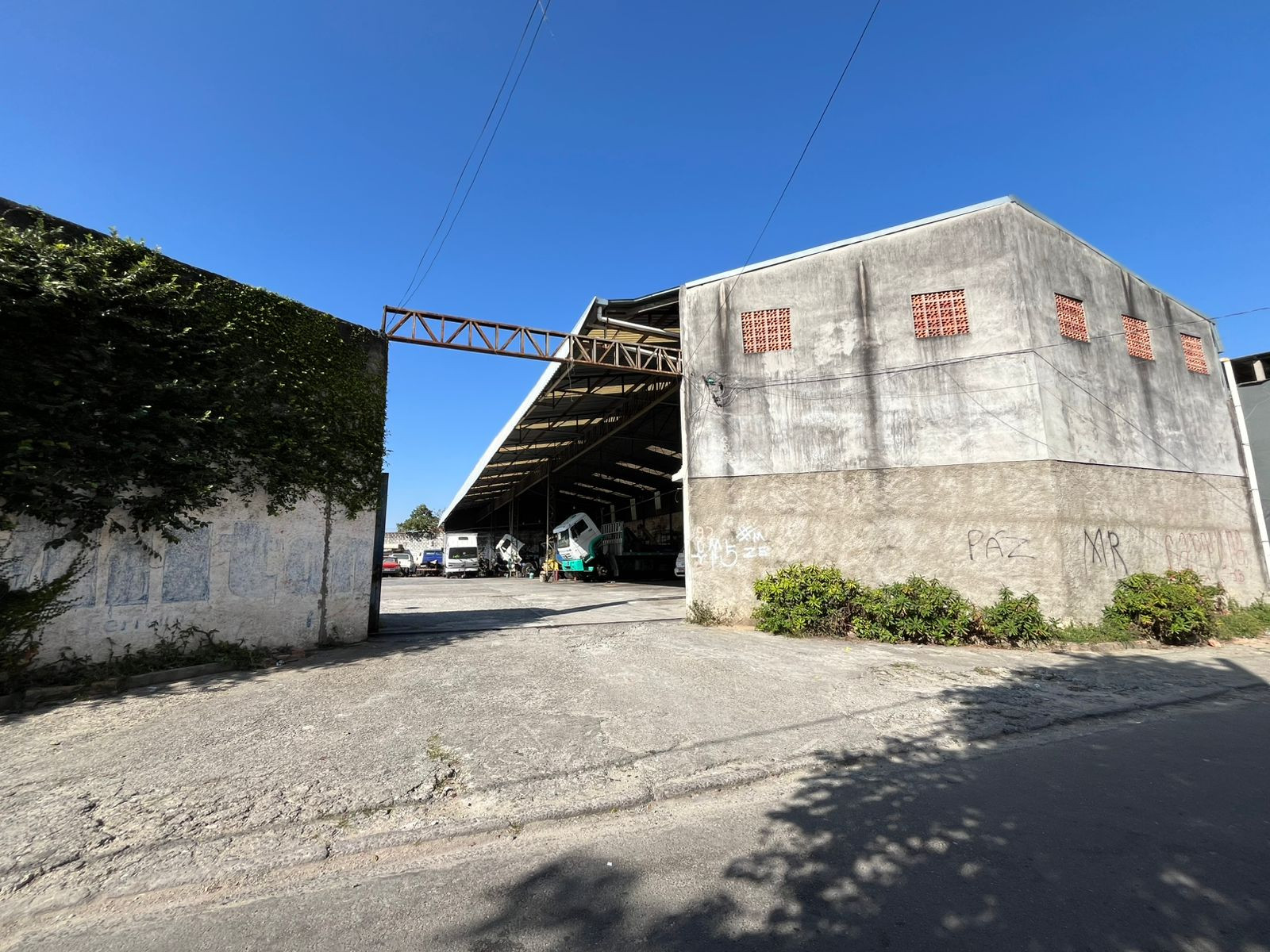 Galpão à Venda, 800 m² em Jardim Brasil (Zona Norte) - São Paulo