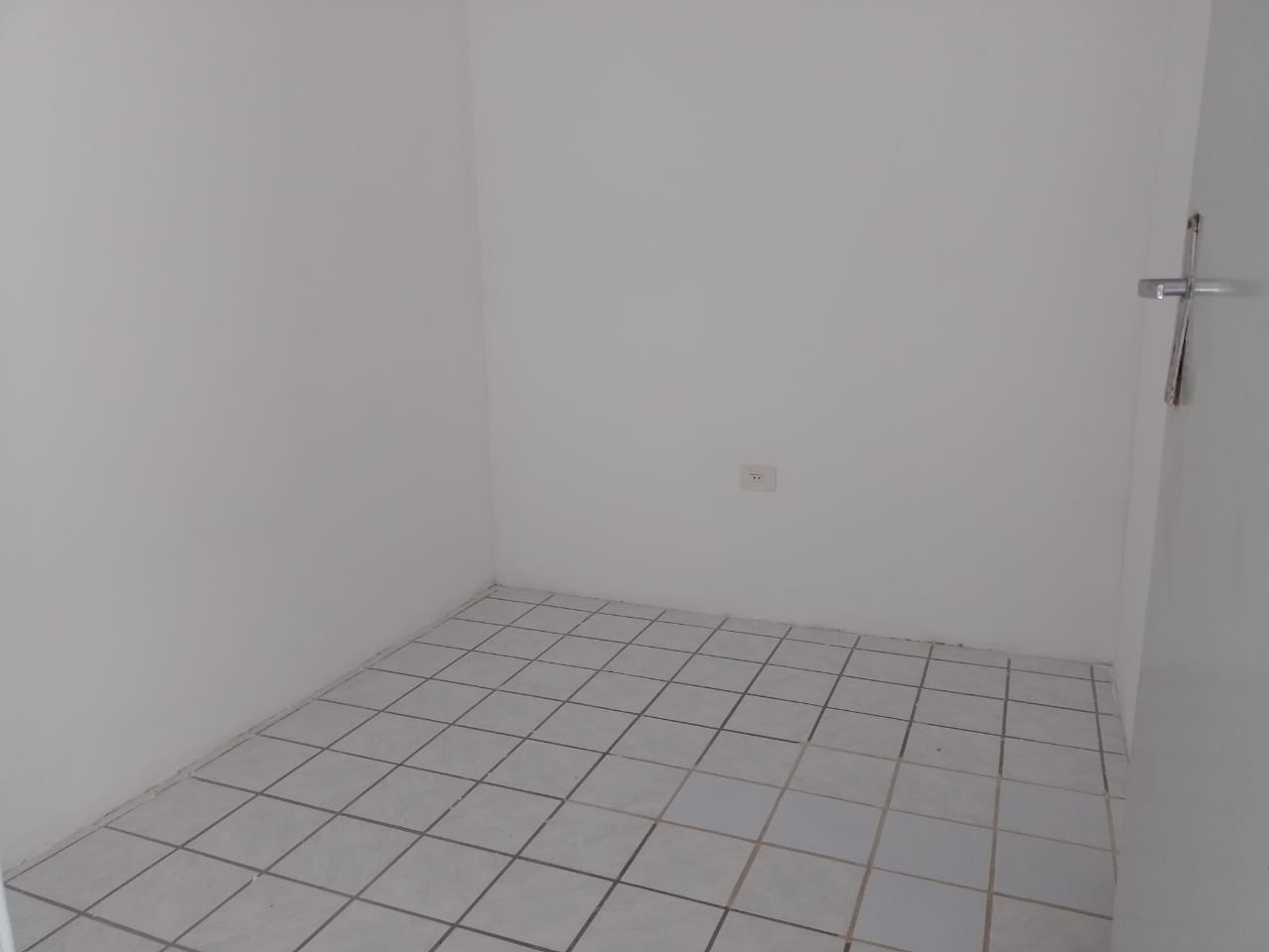 Imagem Apartamento com 2 Quartos à Venda, 82 m²em Candeias - Jaboatão dos Guararapes