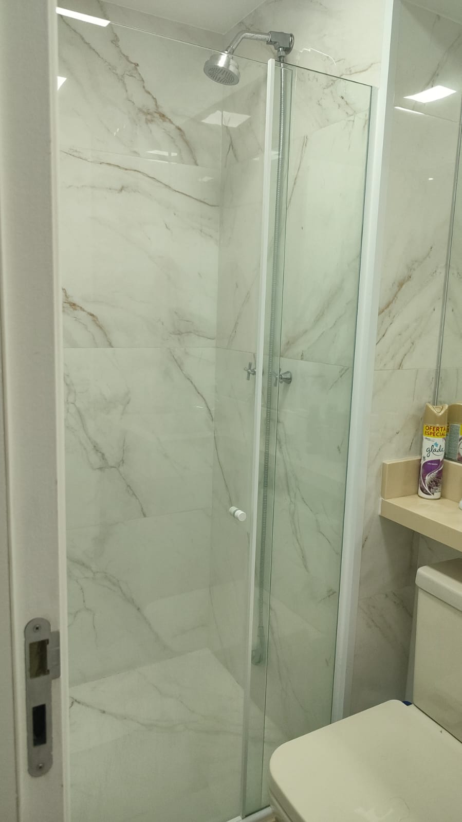Imagem Apartamento com 2 Quartos à Venda, 60 m²em Jardim Tupanci - Barueri