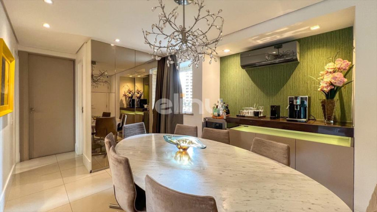 Imagem Apartamento com 3 Quartos à Venda, 118 m² em Meireles - Fortaleza Imagem Apartamento com 3 Quartos à Venda, 118 m² em Meireles - Fortaleza