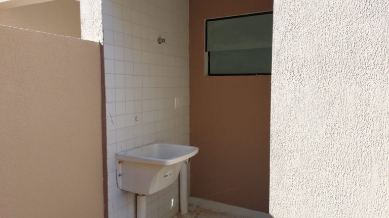 Imagem Casa de Condomínio com 2 Quartos à Venda, 70 m² em Nova Parnamirim - Parnamirim