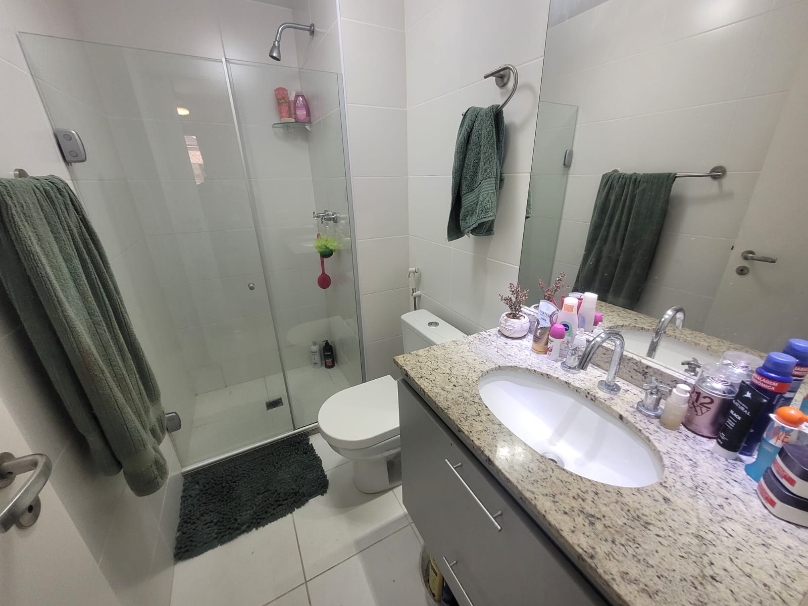 Imagem Apartamento com 2 Quartos à Venda, 75 m²em Freguesia (Jacarepaguá) - Rio de Janeiro Imagem Apartamento com 2 Quartos à Venda, 75 m²em Freguesia (Jacarepaguá) - Rio de Janeiro