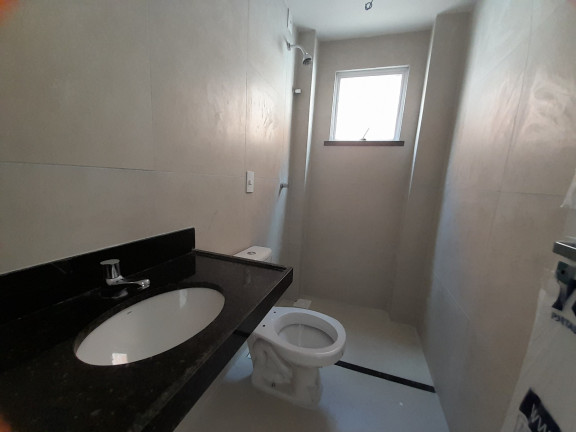 Imagem Casa com 3 Quartos à Venda, 104 m² em Centro - Eusébio