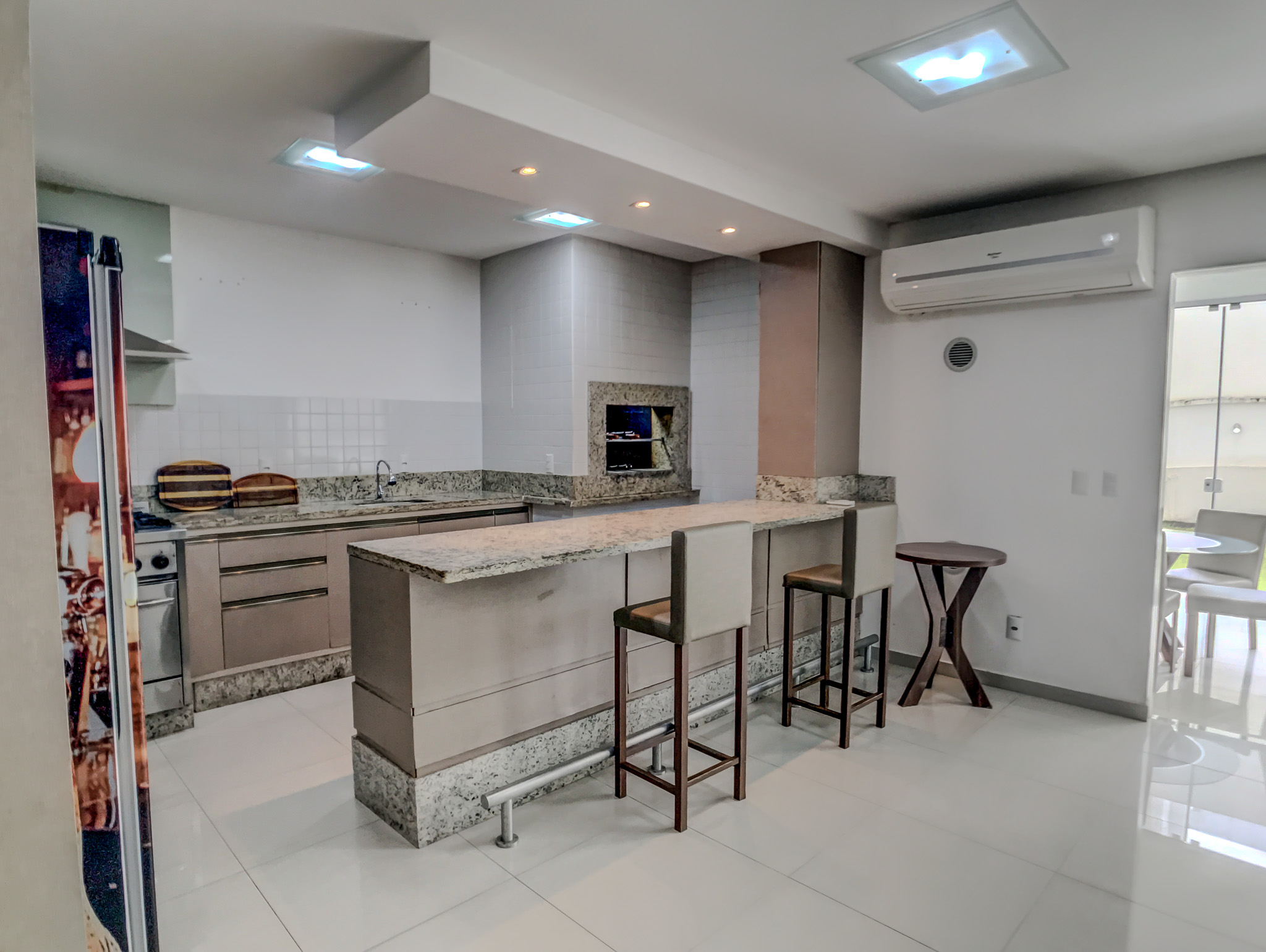 Imagem Apartamento com 2 Quartos à Venda, 76 m²em Centro - Criciúma