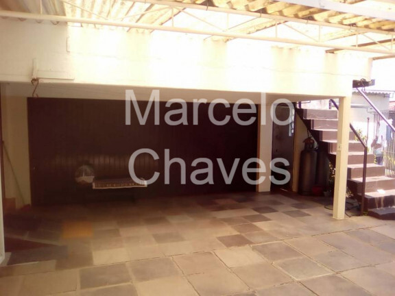 Imagem Casa com 3 Quartos à Venda, 250 m² em Medianeira - Porto Alegre Imagem Casa com 3 Quartos à Venda, 250 m² em Medianeira - Porto Alegre