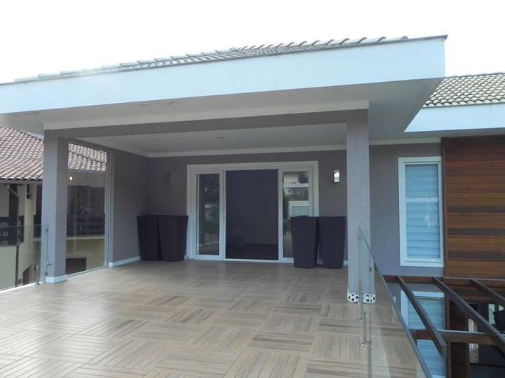 Imagem Casa de Condomínio com 5 Quartos à Venda, 500 m² em Várzea&nbsp; - Teresópolis