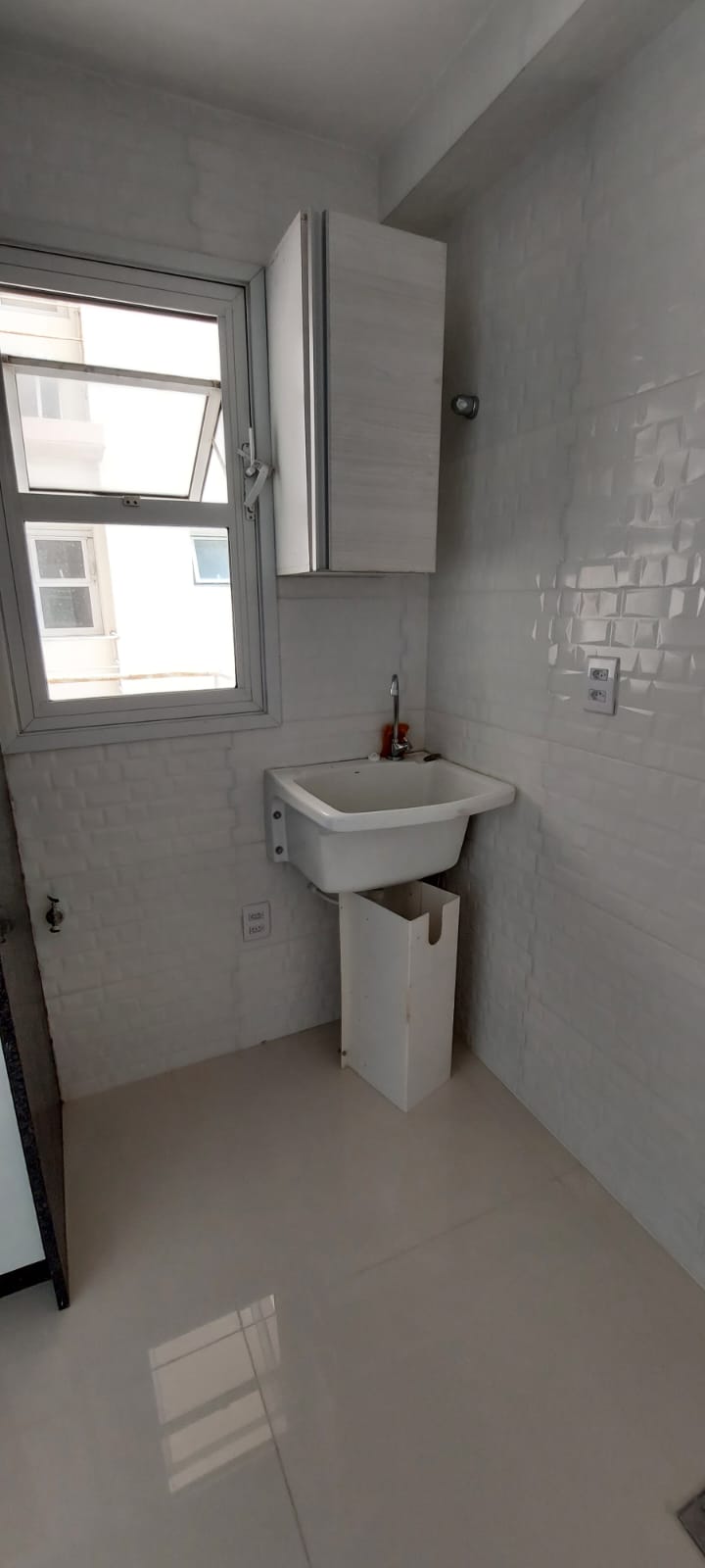 Imagem Apartamento com 3 Quartos para Alugar, 74 m² em Nova Parnamirim - Parnamirim