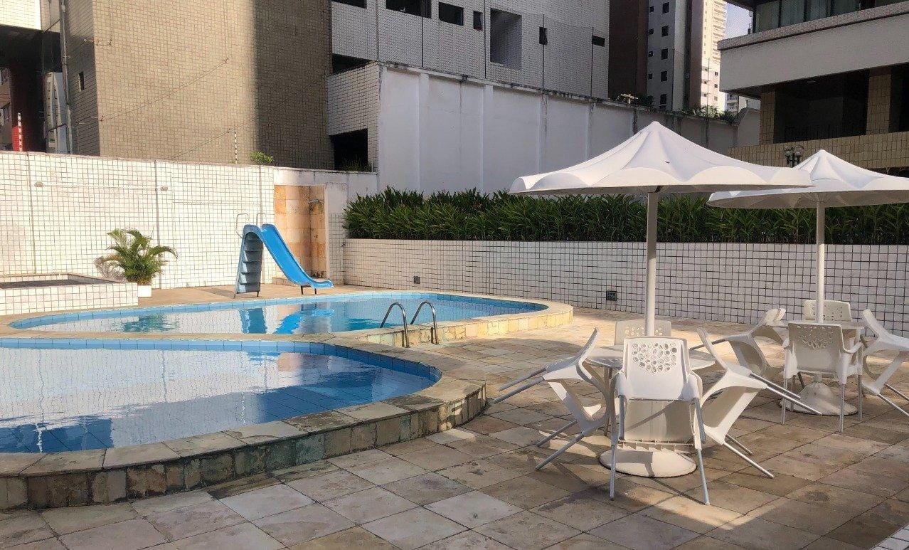 Imagem Apartamento com 4 Quartos à Venda, 240 m²em Meireles - Fortaleza