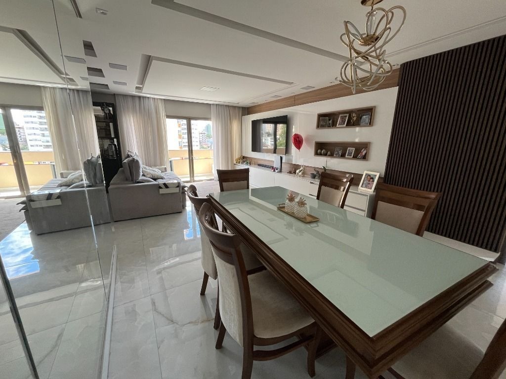 Imagem Apartamento com 3 Quartos à Venda, 143 m² em Centro - Santo André