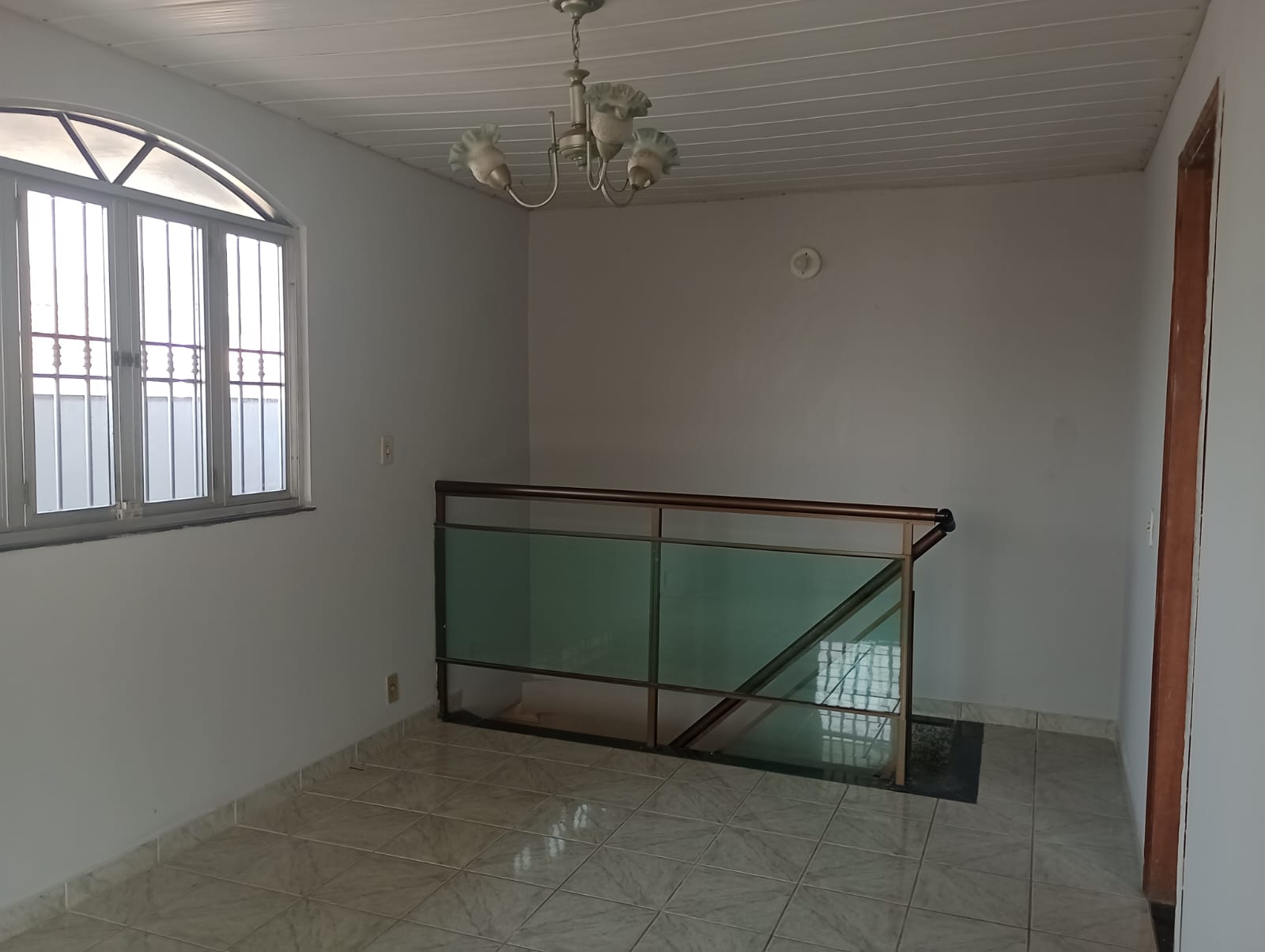 Imagem Casa com 4 Quartos à Venda, 200 m² em Bangu - Rio de Janeiro