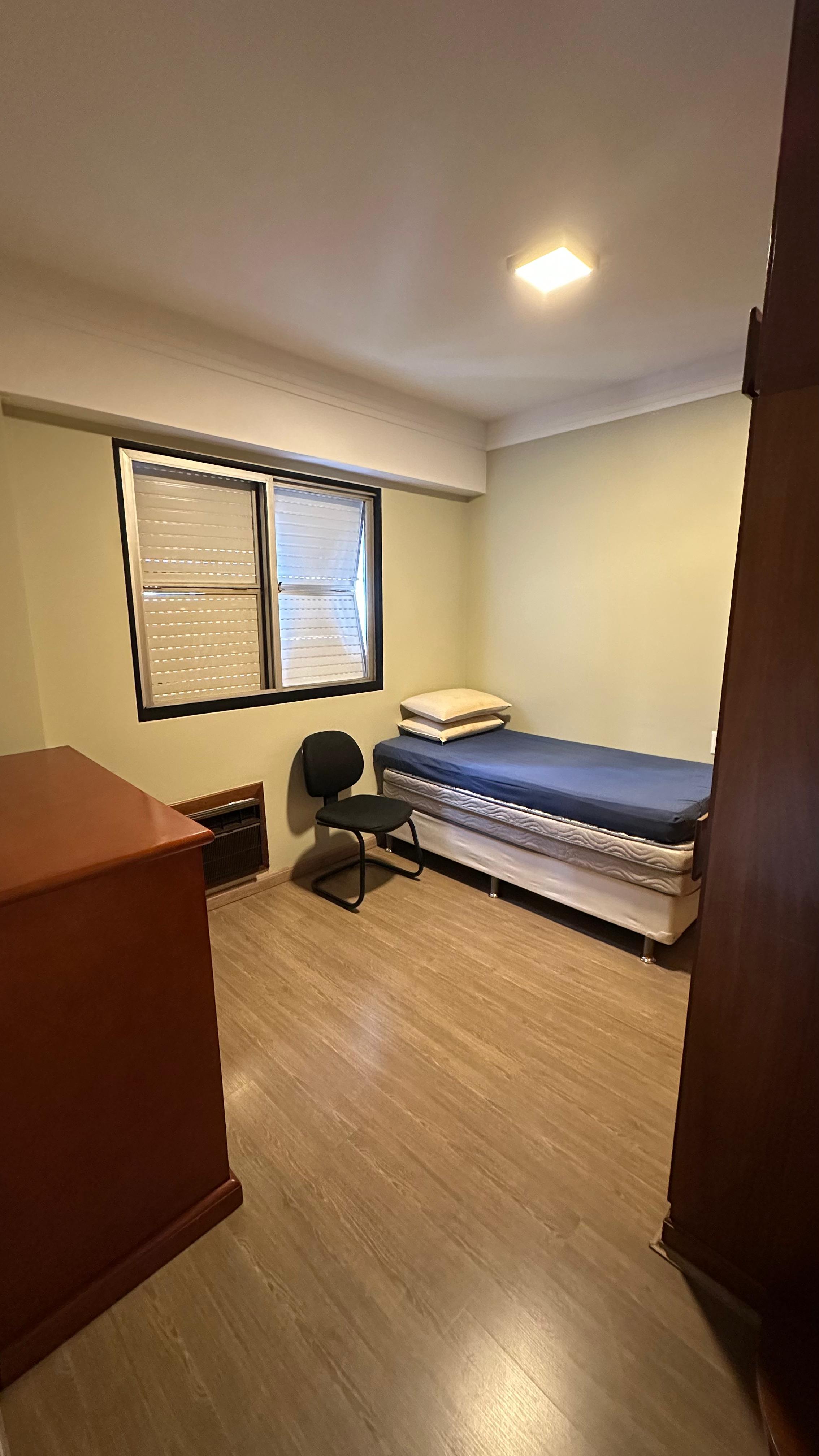 Imagem Apartamento com 3 Quartos à Venda, 131 m²em Centro - Londrina Imagem Apartamento com 3 Quartos à Venda, 131 m²em Centro - Londrina
