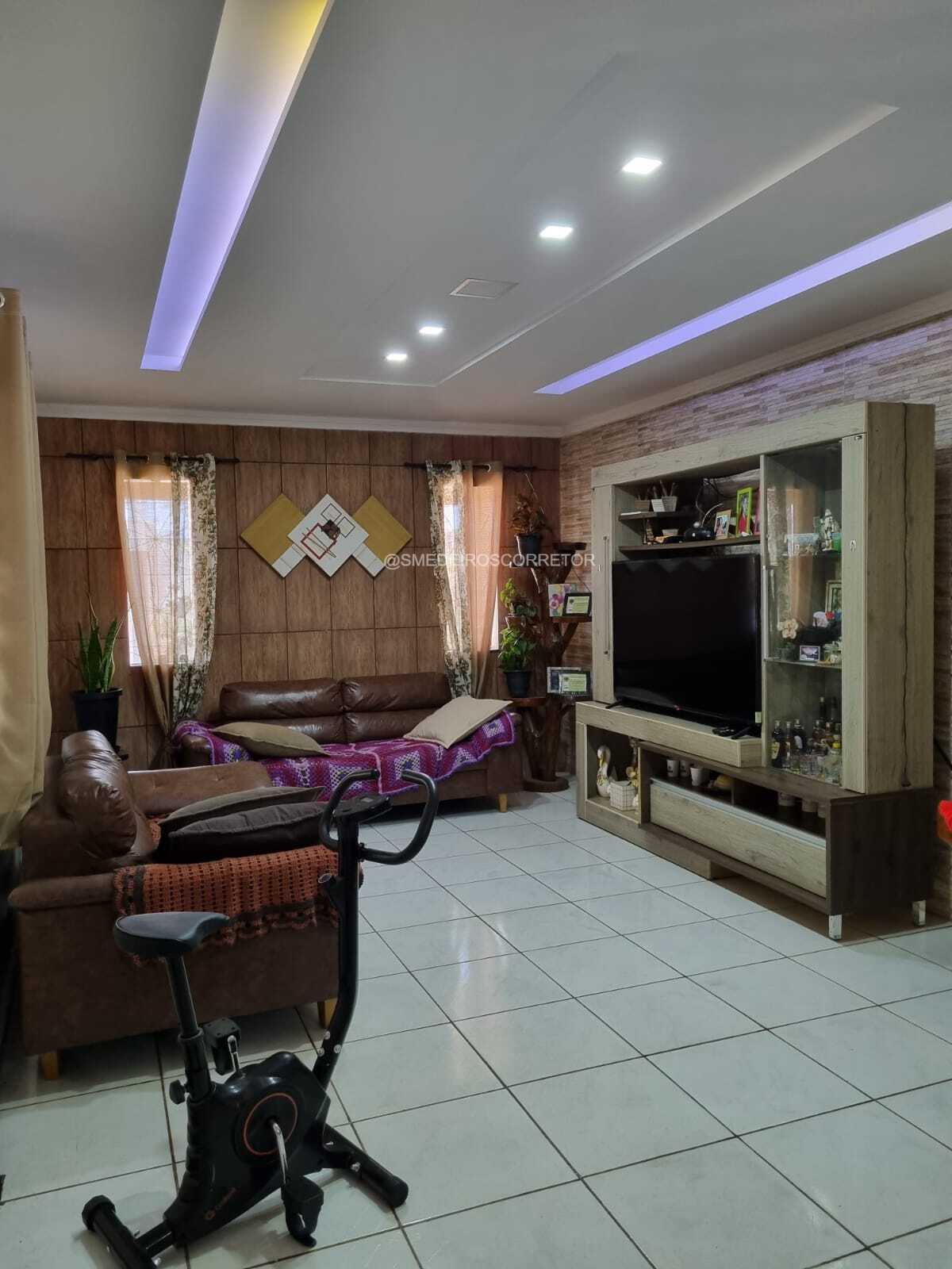 Imagem Casa com 5 Quartos à Venda, 370 m²em Centro - Ubajara