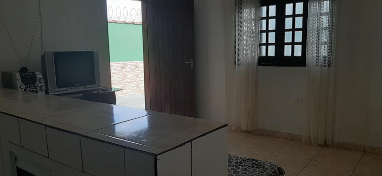 Imagem Casa com 1 Quarto à Venda, 70 m² em Vera Stellaq - Mongaguá