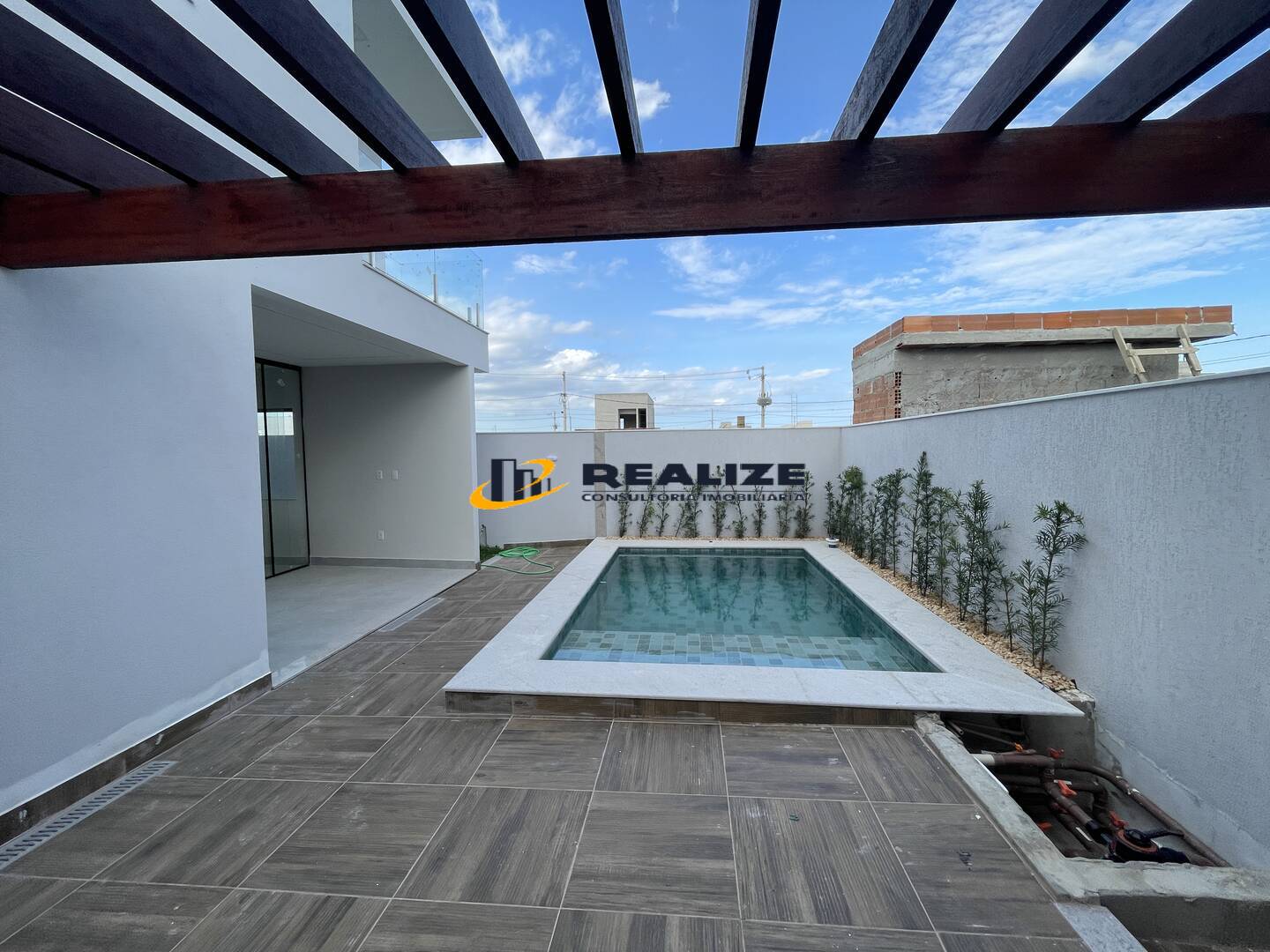 Imagem Casa de Condomínio com 3 Quartos à Venda, 160 m²em Parque Tarcisio Miranda - Campos dos Goytacazes Imagem Casa de Condomínio com 3 Quartos à Venda, 160 m²em Parque Tarcisio Miranda - Campos dos Goytacazes