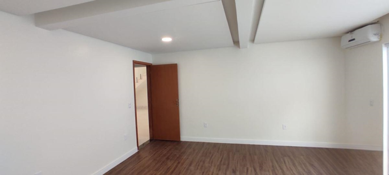 Imagem Casa de Condomínio com 4 Quartos à Venda,  em Setor Habitacional Arniqueira (Águas Claras) - Brasília