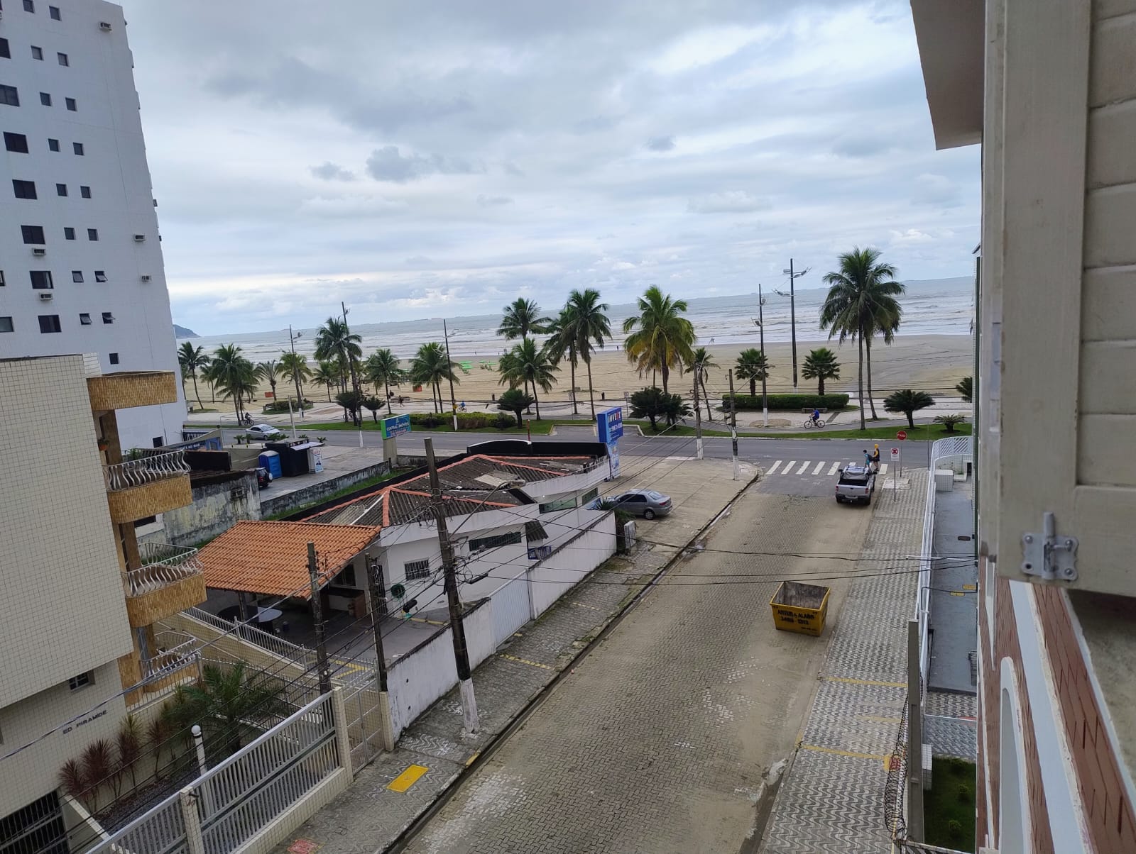 Imagem Kitnet com 1 Quarto à Venda, 38 m² em Tupi - Praia Grande Imagem Kitnet com 1 Quarto à Venda, 38 m² em Tupi - Praia Grande