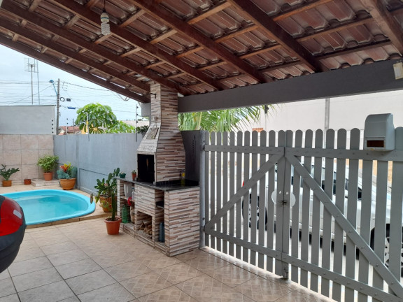 Imagem Casa com 3 Quartos à Venda, 140 m² em Bom Retiro - Matinhos Imagem Casa com 3 Quartos à Venda, 140 m² em Bom Retiro - Matinhos