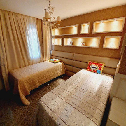 Imagem Apartamento com 3 Quartos à Venda, 216 m² em Aldeota - Fortaleza Imagem Apartamento com 3 Quartos à Venda, 216 m² em Aldeota - Fortaleza