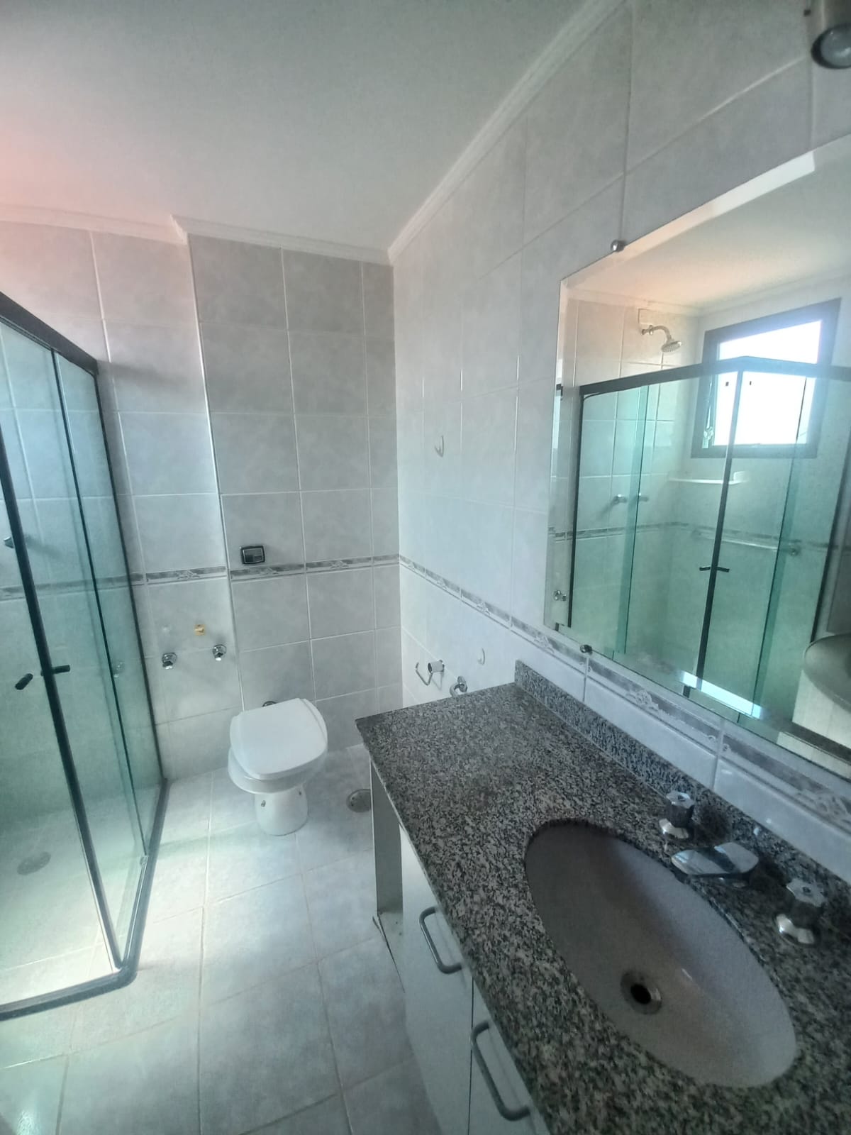 Imagem Apartamento com 3 Quartos à Venda, 132 m²em Cambuí - Campinas Imagem Apartamento com 3 Quartos à Venda, 132 m²em Cambuí - Campinas
