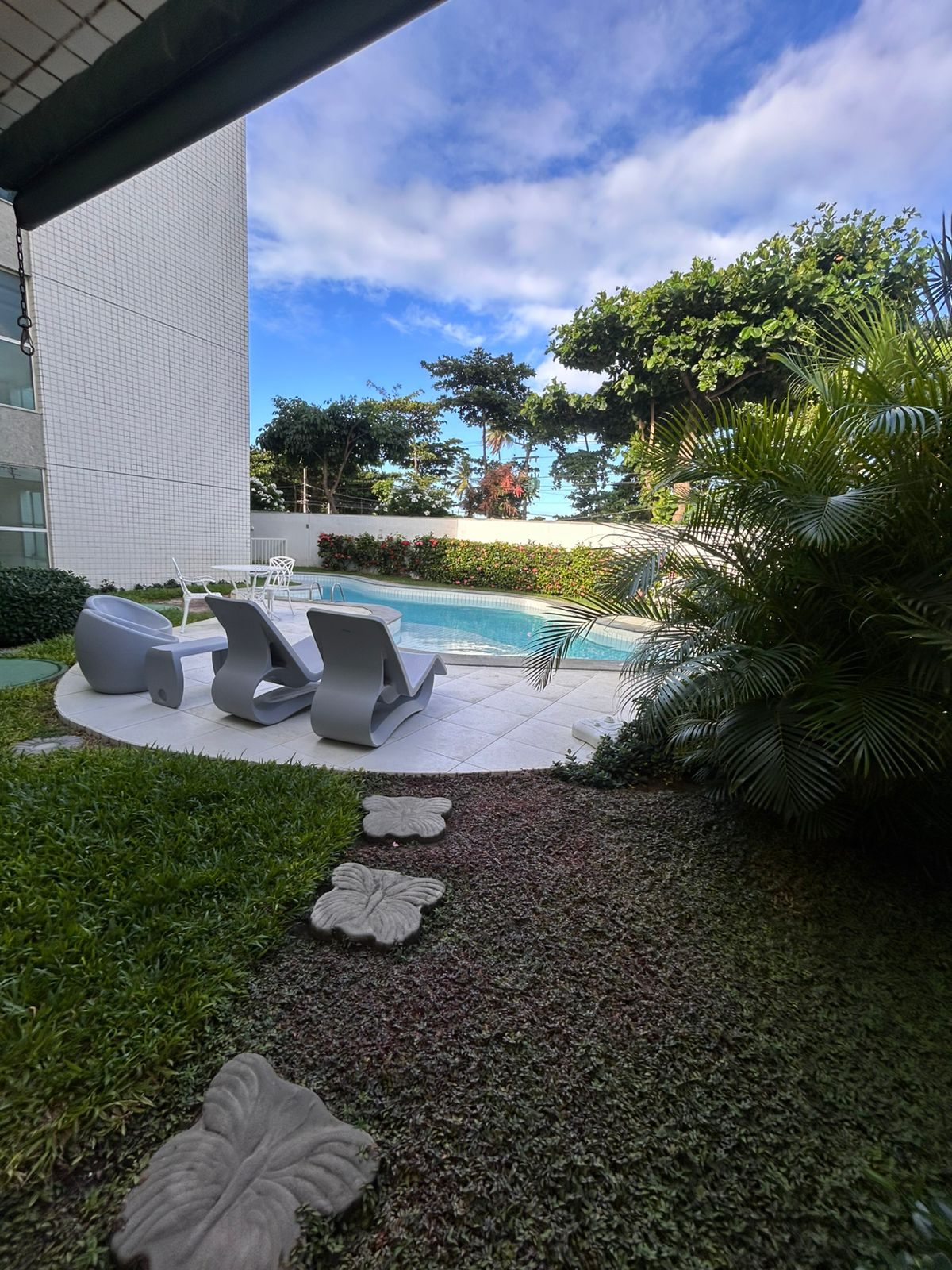 Imagem Apartamento com 3 Quartos à Venda ou Locação, 64 m² em Candeias - Jaboatão dos Guararapes Imagem Apartamento com 3 Quartos à Venda ou Locação, 64 m² em Candeias - Jaboatão dos Guararapes