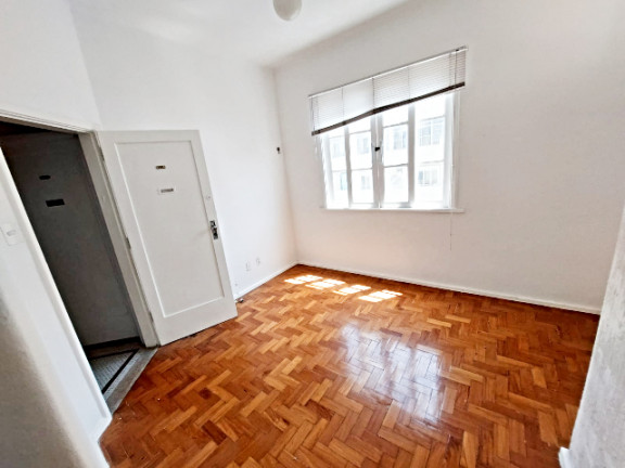Imagem Apartamento com 1 Quarto à Venda, 33 m² em Glória - Rio de Janeiro Imagem Apartamento com 1 Quarto à Venda, 33 m² em Glória - Rio de Janeiro