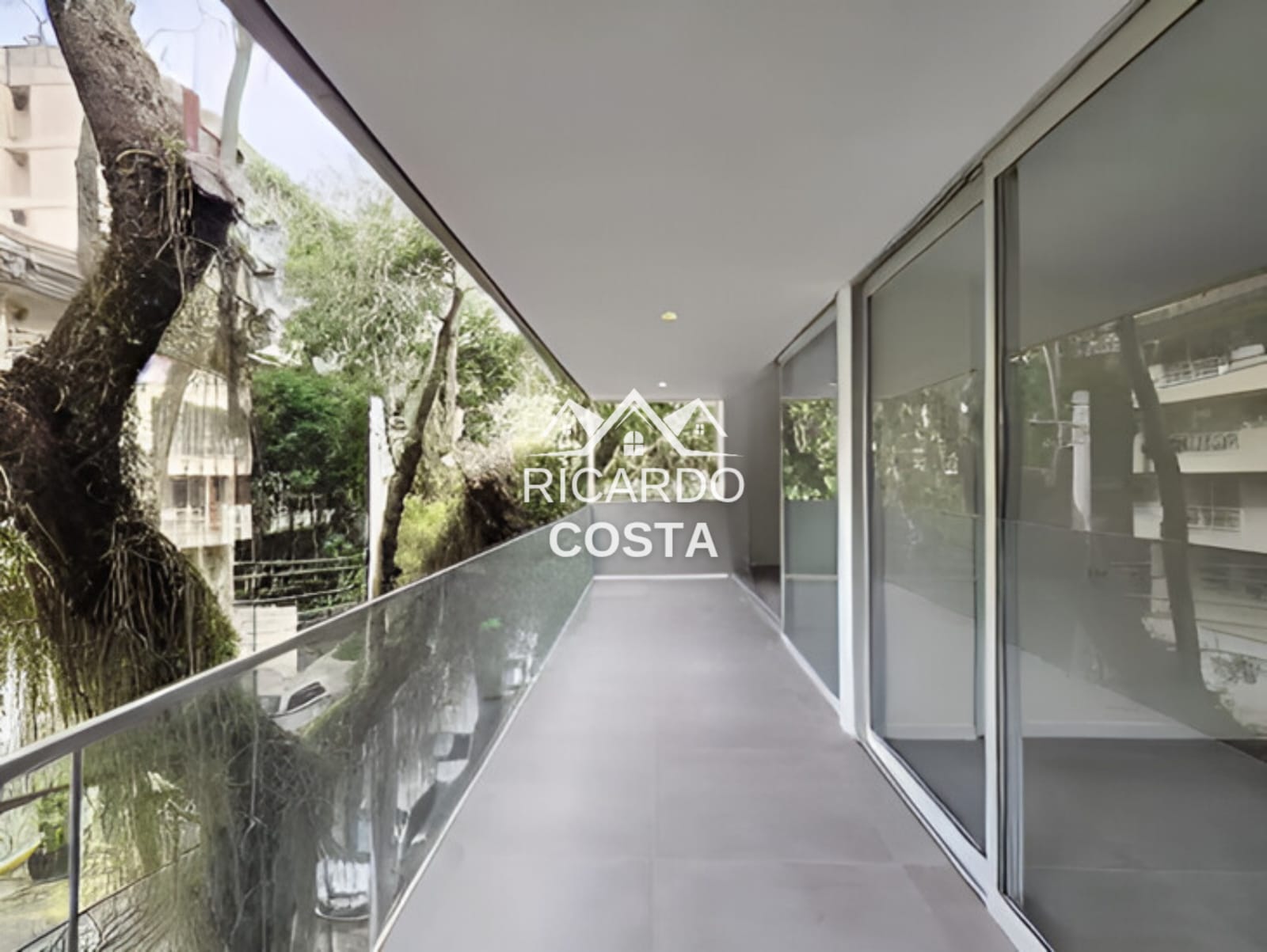 Imagem Cobertura com 2 Quartos à Venda ou Locação, 190 m² em Humaitá - Rio de Janeiro