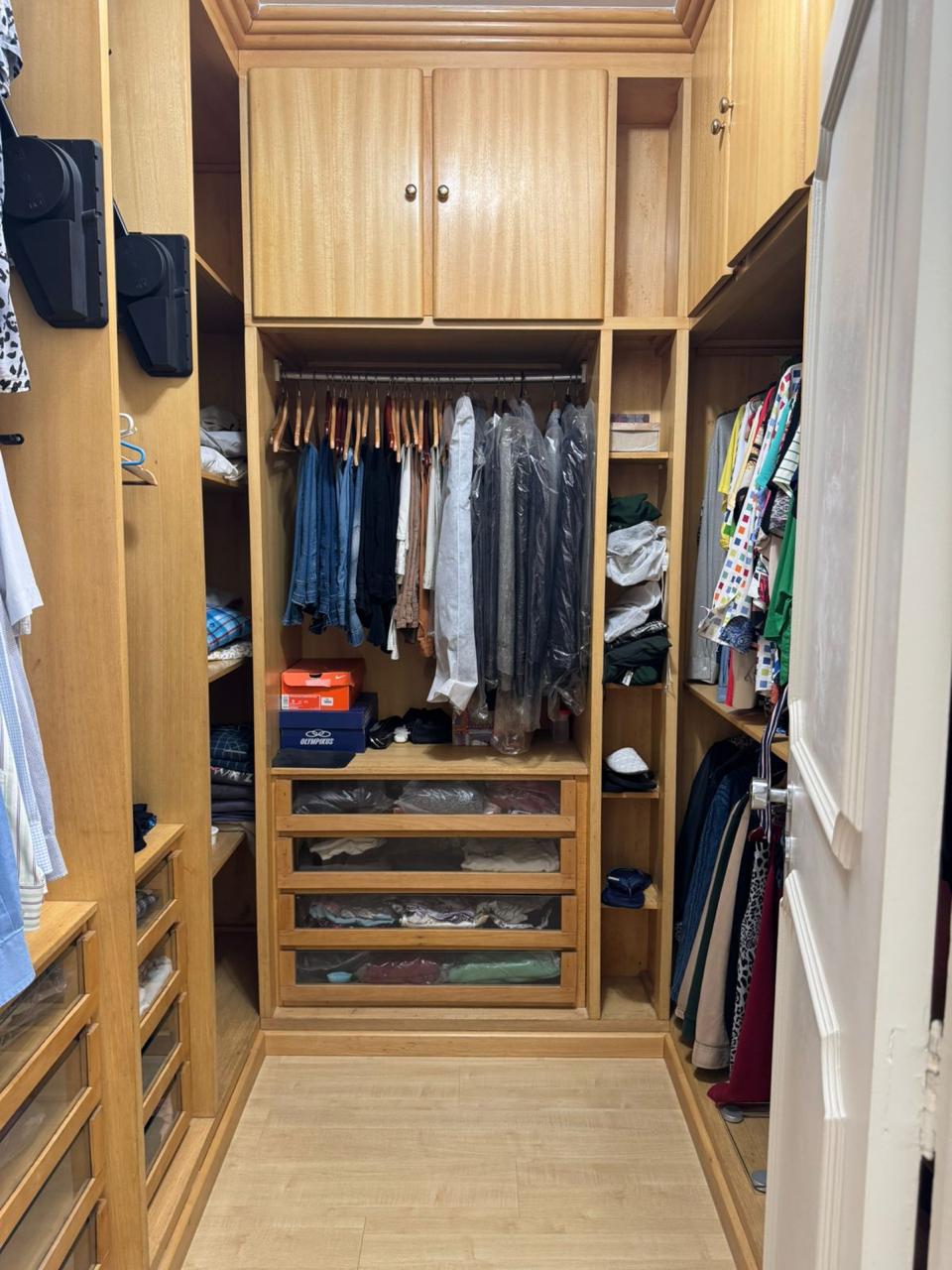 Imagem Apartamento com 3 Quartos à Venda ou Locação, 247 m² em Vila Suzana - São Paulo Imagem Apartamento com 3 Quartos à Venda ou Locação, 247 m² em Vila Suzana - São Paulo