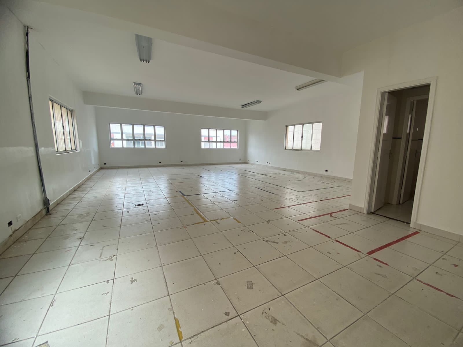 Imagem Imóvel Comercial para Alugar, 1.000 m²em Centro - Osasco Imagem Imóvel Comercial para Alugar, 1.000 m²em Centro - Osasco