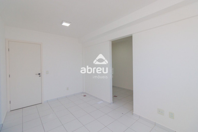 Imagem Apartamento com 2 Quartos à Venda ou Locação, 55 m² em Ponta Negra - Natal