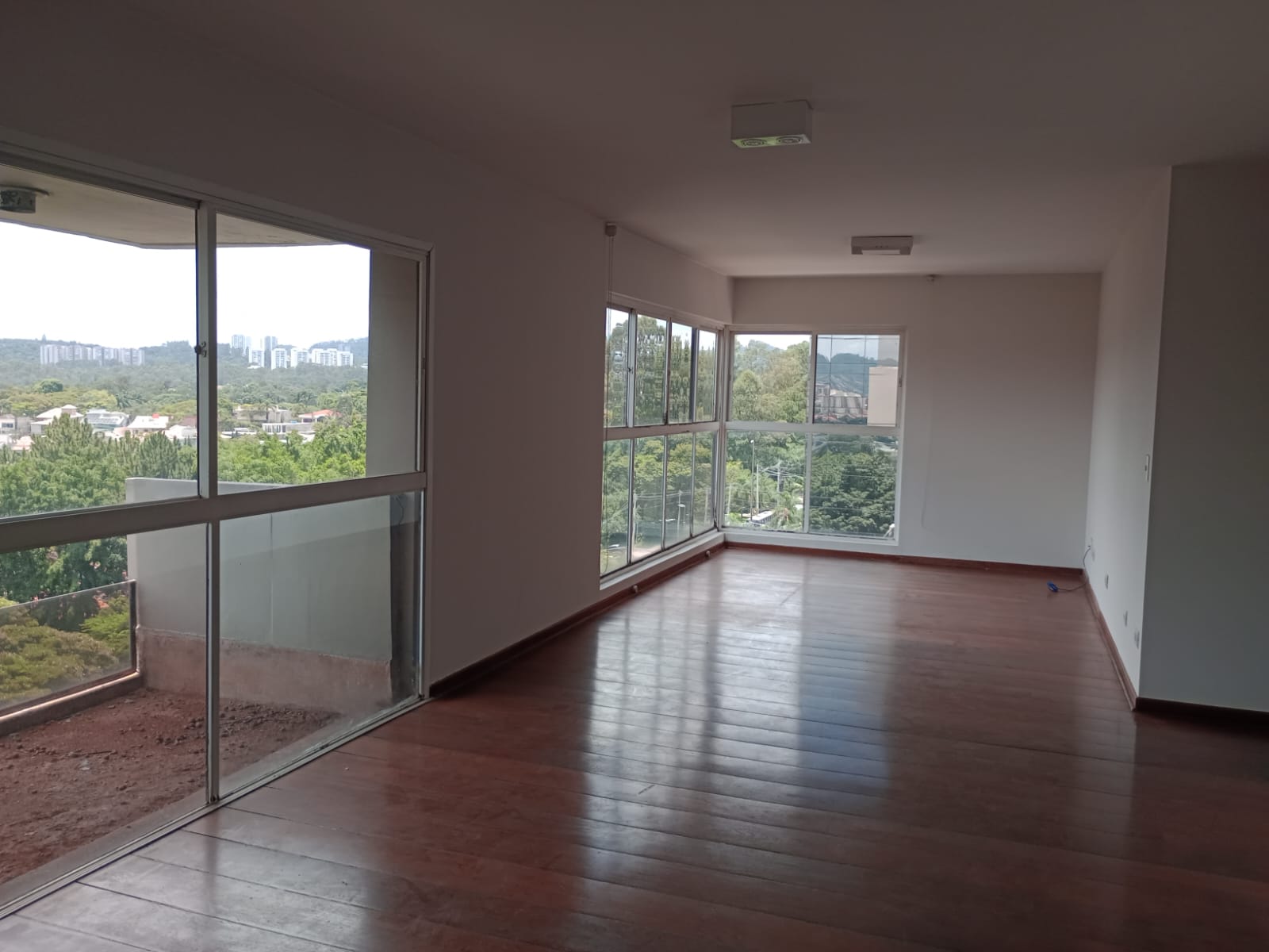 Imagem Apartamento com 2 Quartos à Venda, 167 m²em Alphaville Centro Industrial e Empresarial/Alphaville. - Barueri Imagem Apartamento com 2 Quartos à Venda, 167 m²em Alphaville Centro Industrial e Empresarial/Alphaville. - Barueri