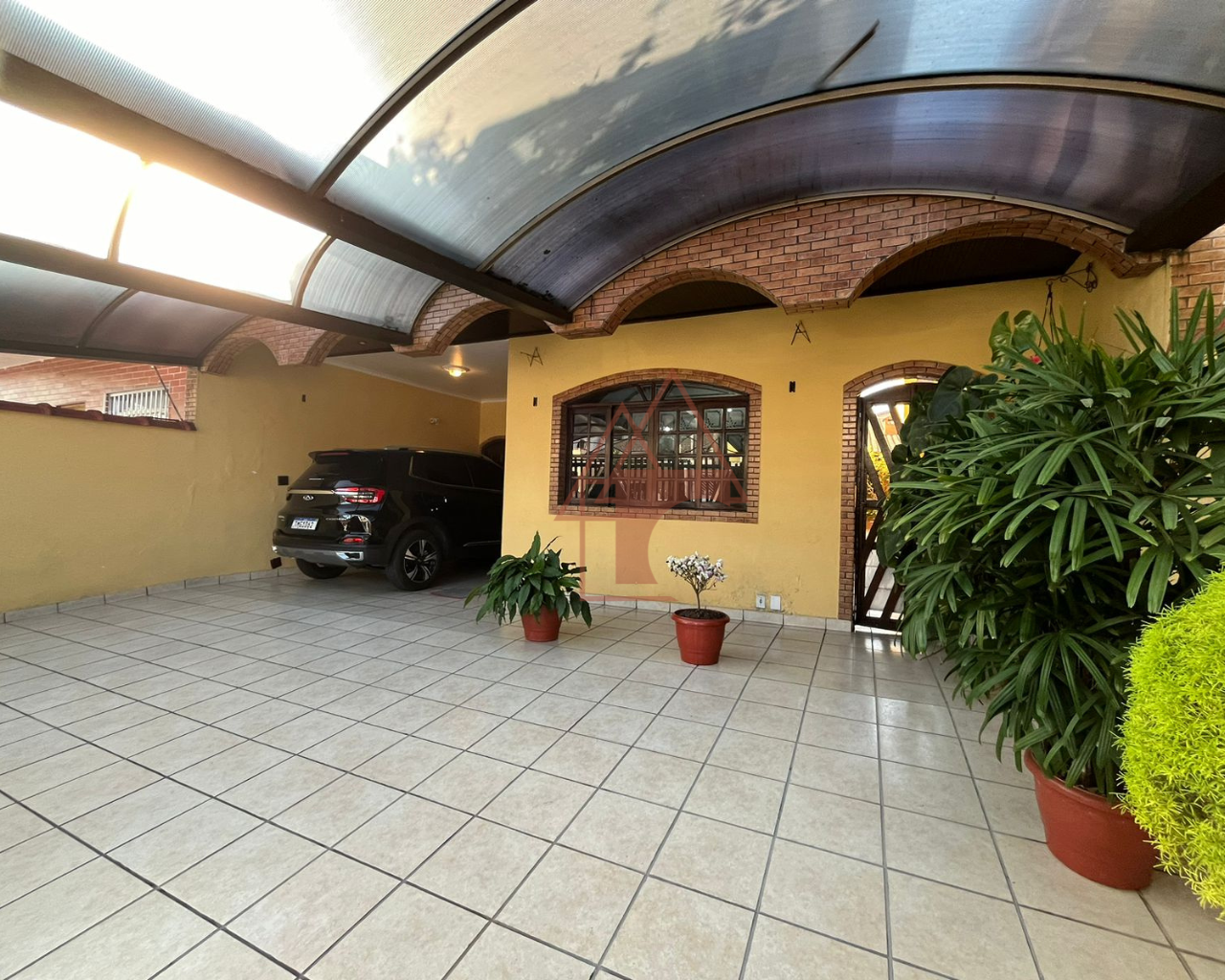Sobrado com 3 Quartos à Venda, 292 m² em Vila Nova - Cubatão
