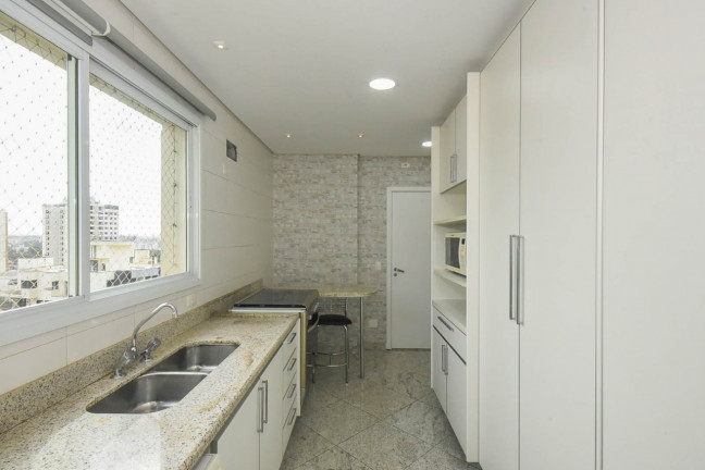 Imagem Apartamento com 3 Quartos à Venda, 193 m² em Vila Suzana - São Paulo Imagem Apartamento com 3 Quartos à Venda, 193 m² em Vila Suzana - São Paulo