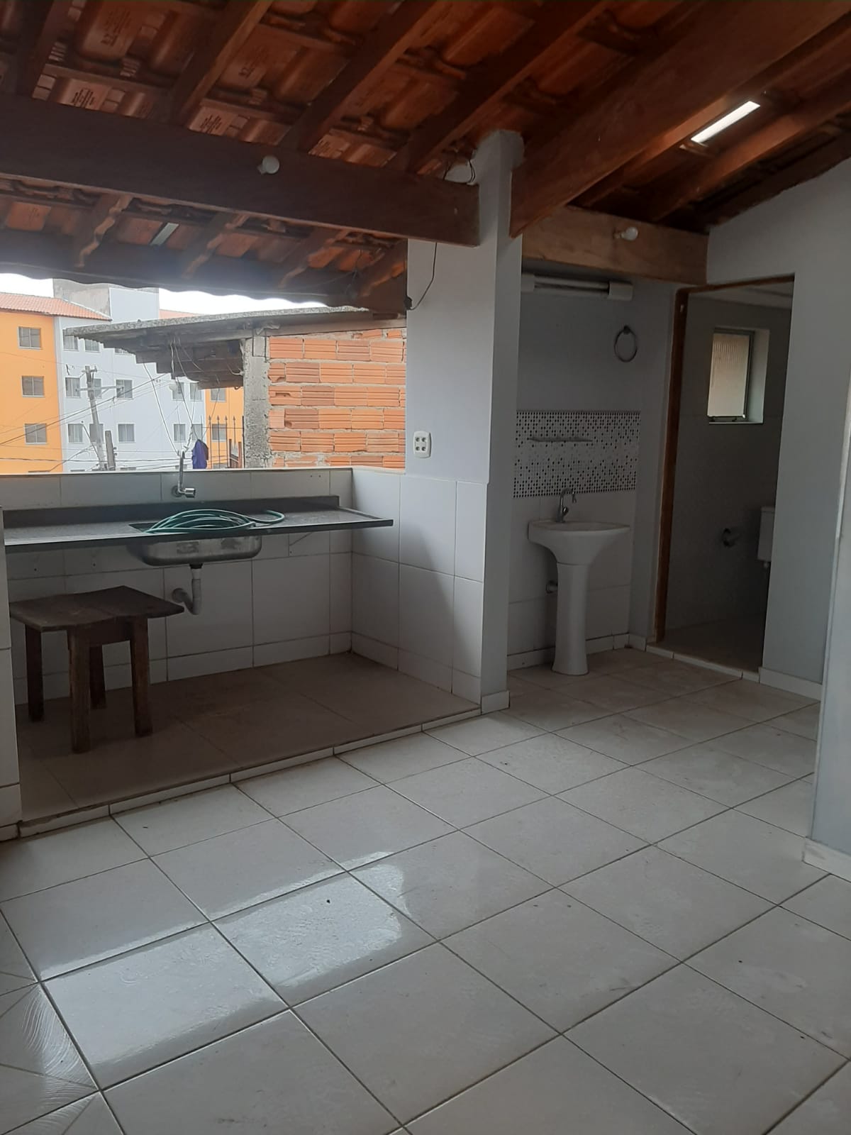 Imagem Casa com 3 Quartos à Venda, 250 m²em Vila Silviânia - Carapicuíba