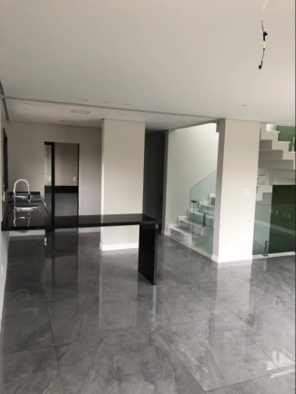 Imagem Casa de Condomínio com 3 Quartos à Venda, 222 m² em Fazenda Rodeio - Mogi das Cruzes