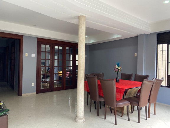 Imagem Casa com 6 Quartos à Venda, 438 m² em Jurunas - Belém
