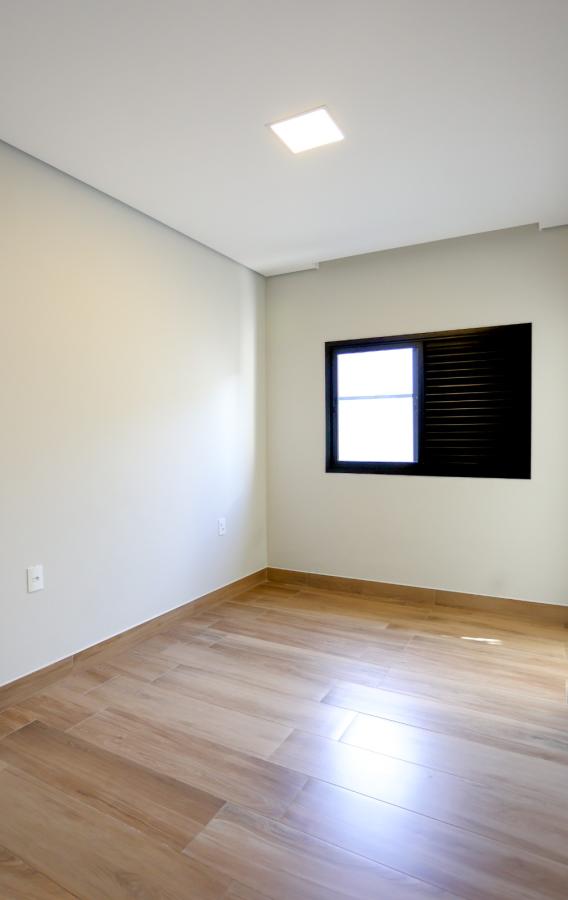 Imagem Casa de Condomínio com 3 Quartos à Venda, 150 m²em Residencial Lagos D'Icaraí - Salto Imagem Casa de Condomínio com 3 Quartos à Venda, 150 m²em Residencial Lagos D'Icaraí - Salto