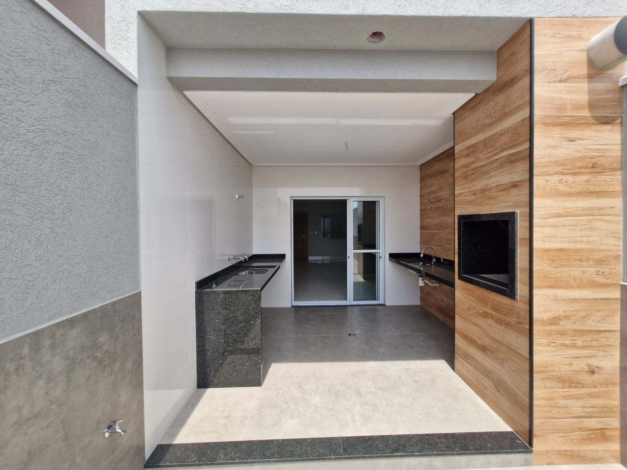 Imagem Sobrado com 3 Quartos à Venda, 185 m²em Parque São Domingos - São Paulo Imagem Sobrado com 3 Quartos à Venda, 185 m²em Parque São Domingos - São Paulo