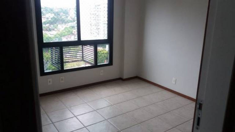 Imagem Apartamento com 3 Quartos à Venda, 140 m² em Icaraí - Niterói