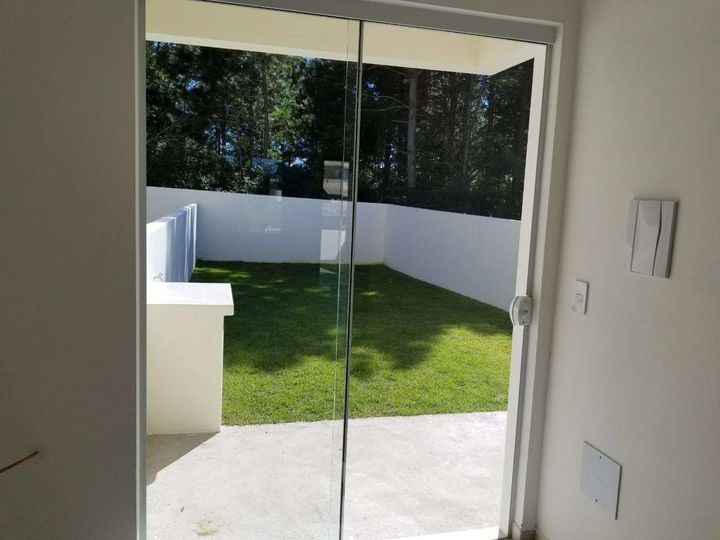 Imagem Sobrado com 2 Quartos à Venda, 82 m² em Ingleses - Florianópolis